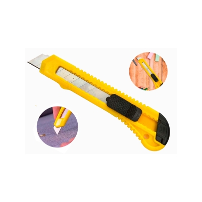 ESTILETE 18 MM PLASTICO NA CARTELA